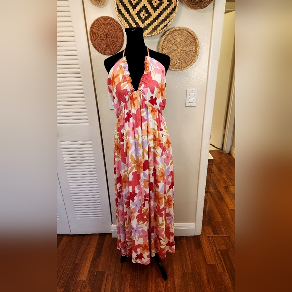 Multi Colored Floral Maxi Dress With Side Split - Picture 2 of 10